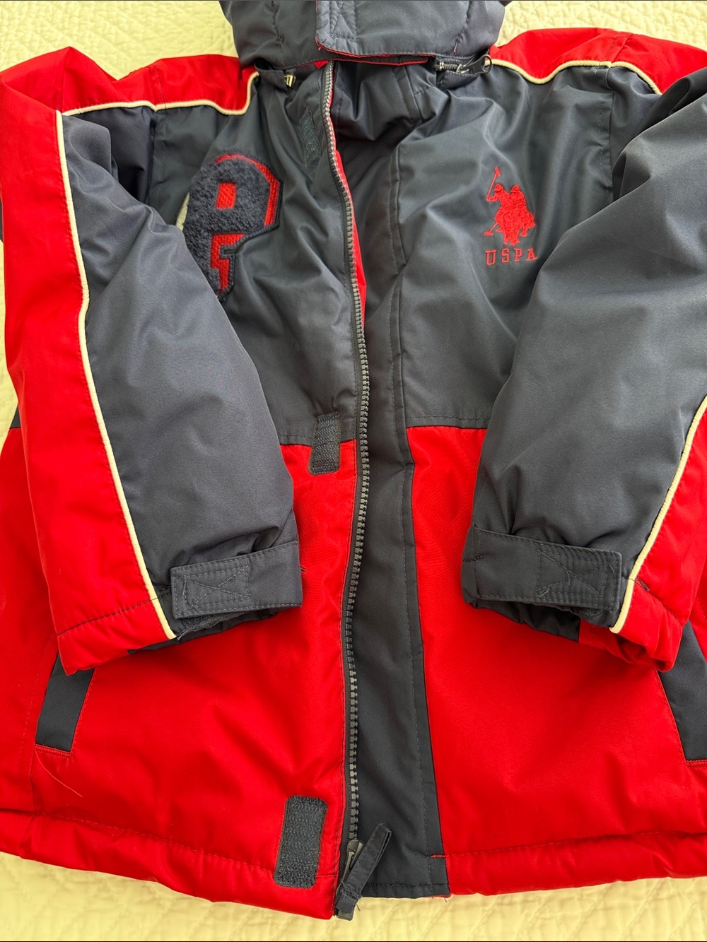 U.S. POLO ASSN.  BOYS Navy & Red Colorblock Hooded Puffer Jacket Size S (8) - Picture 14 of 16